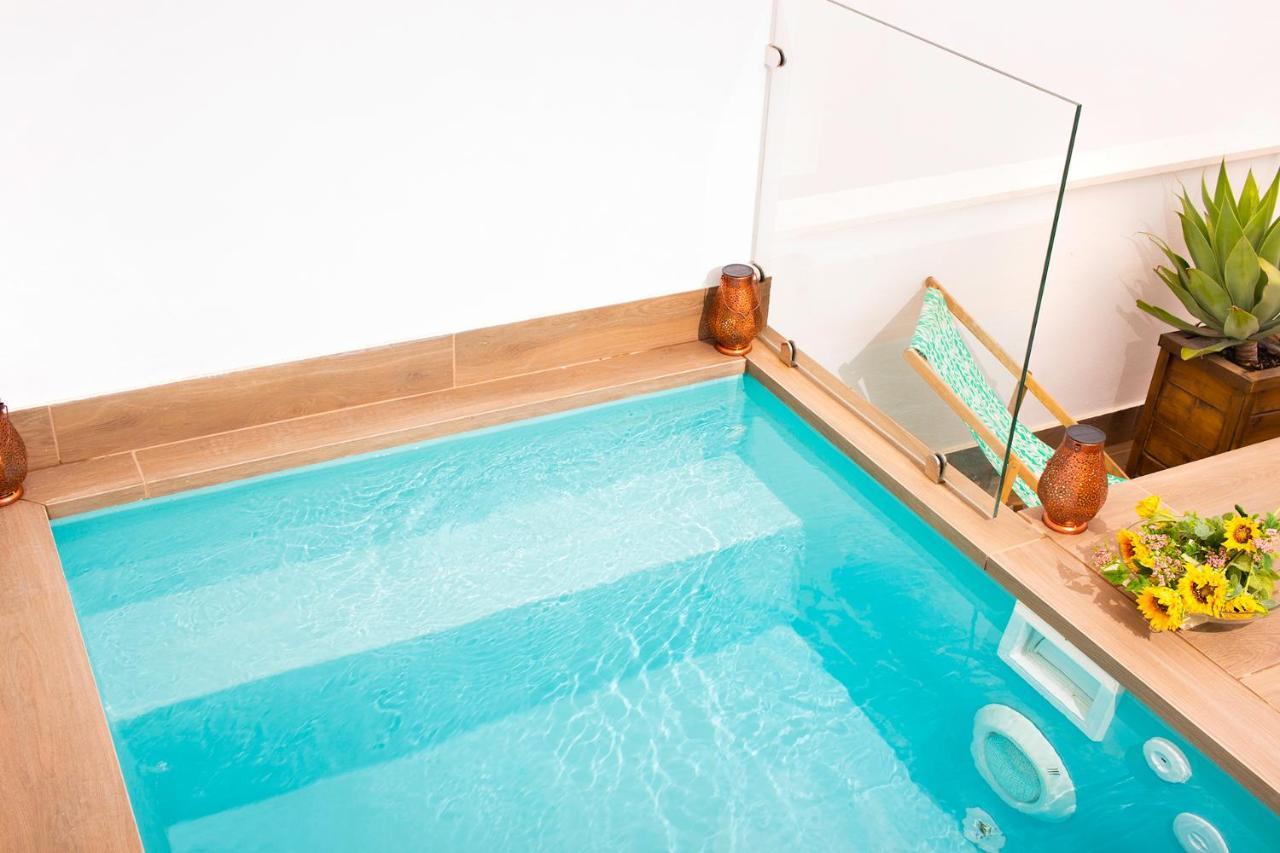 Apto. Maese Montanes. Centrico Con Piscina Privada Sevilla Buitenkant foto